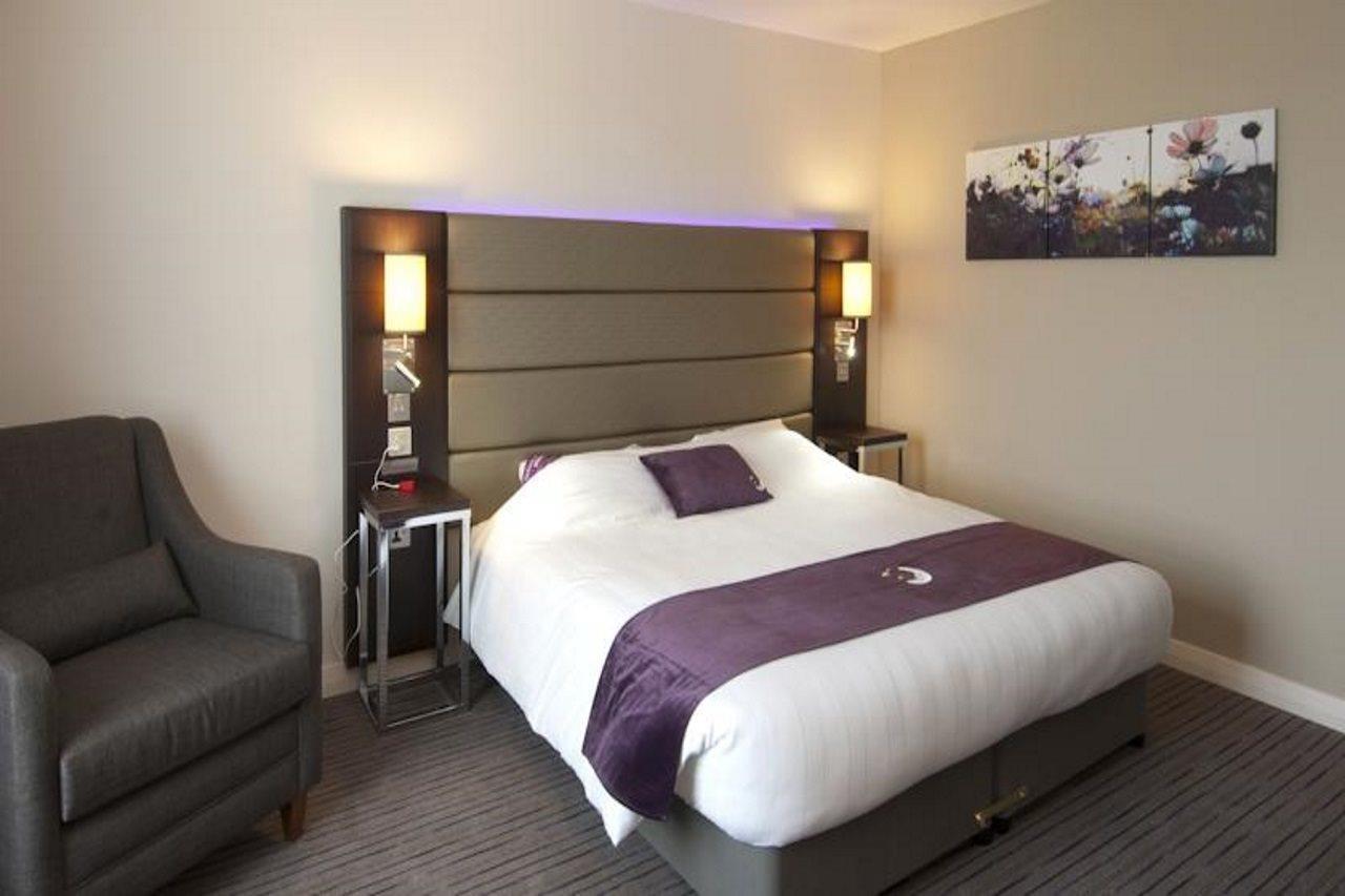 Premier Inn Premier Inn Crewe 南特威奇 外观 照片